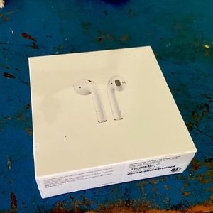 Apple AirPods